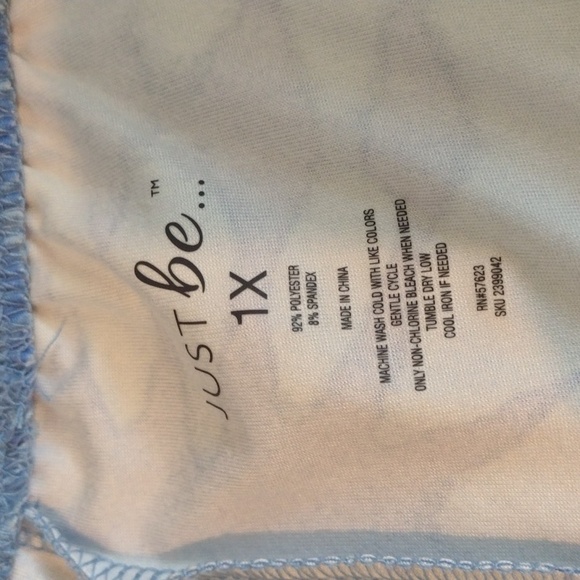 Shirt And Shorts Set With Earrings Nwt - Picture 9 of 11